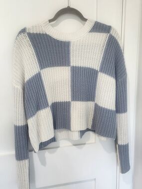 moon & madison Blue and White Checker Knit Crewneck Sweater